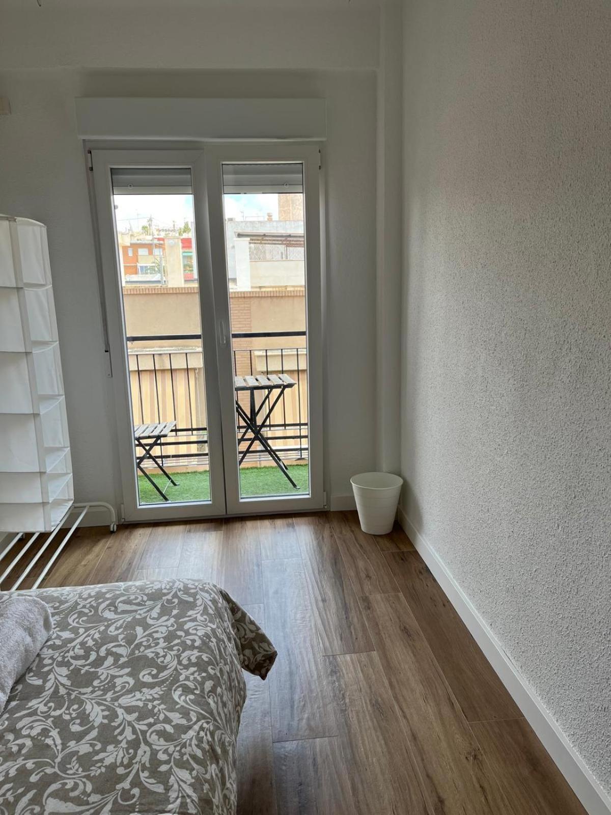 Apartamento Oasis Mediterraneo 圣维森特德尔拉斯佩奇 外观 照片